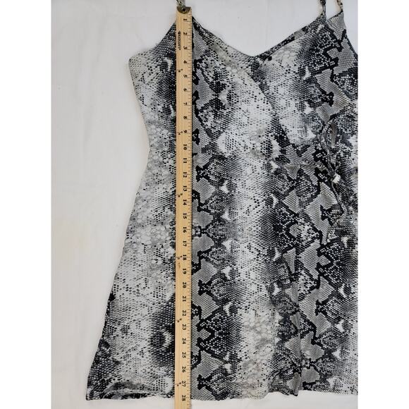 Sanctuary Wrap It Up Tank Dress in Queen Snake Women's Size Medium - Picture 11 of 13
